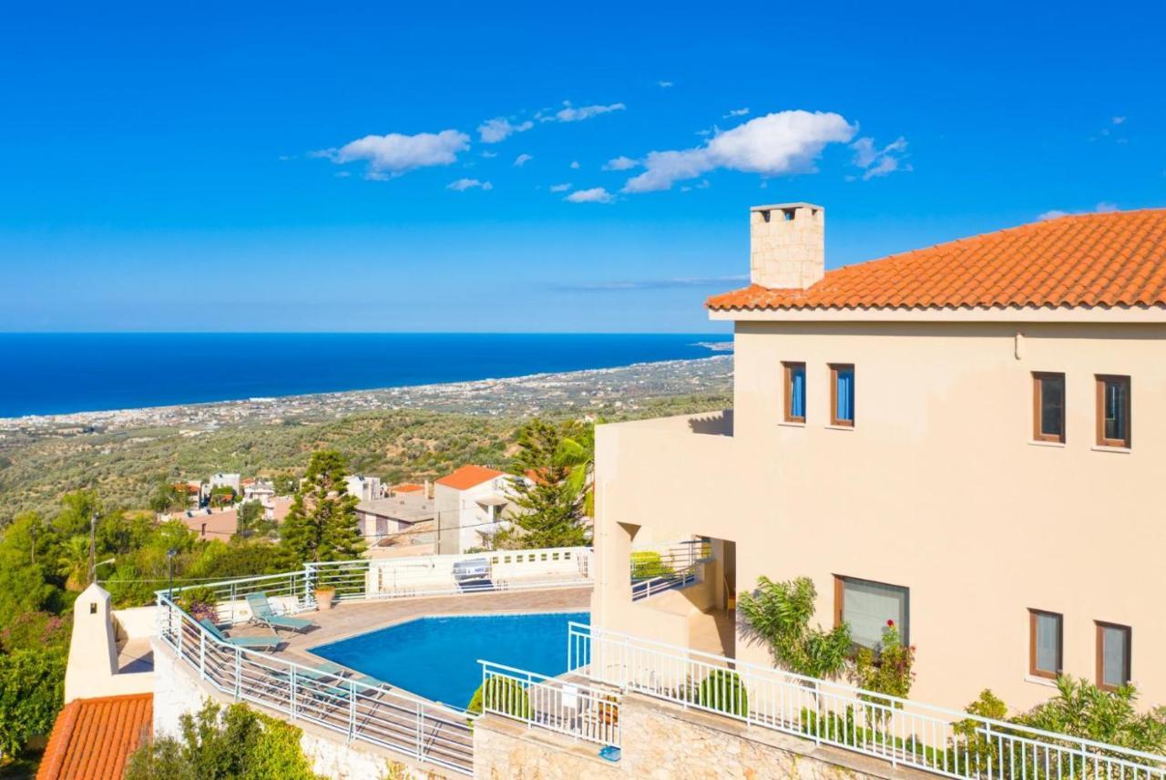 Villa Selini Roussospítion エクステリア 写真