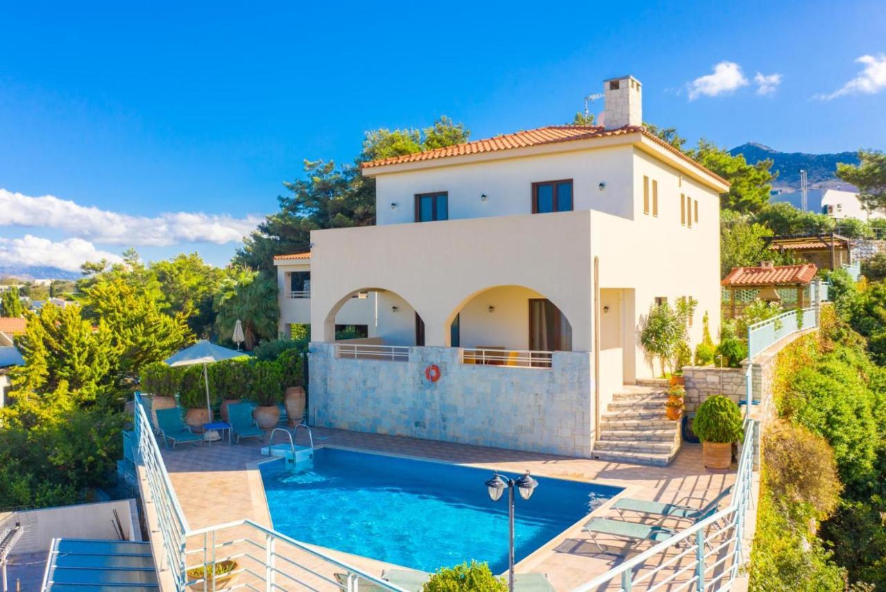Villa Selini Roussospítion エクステリア 写真